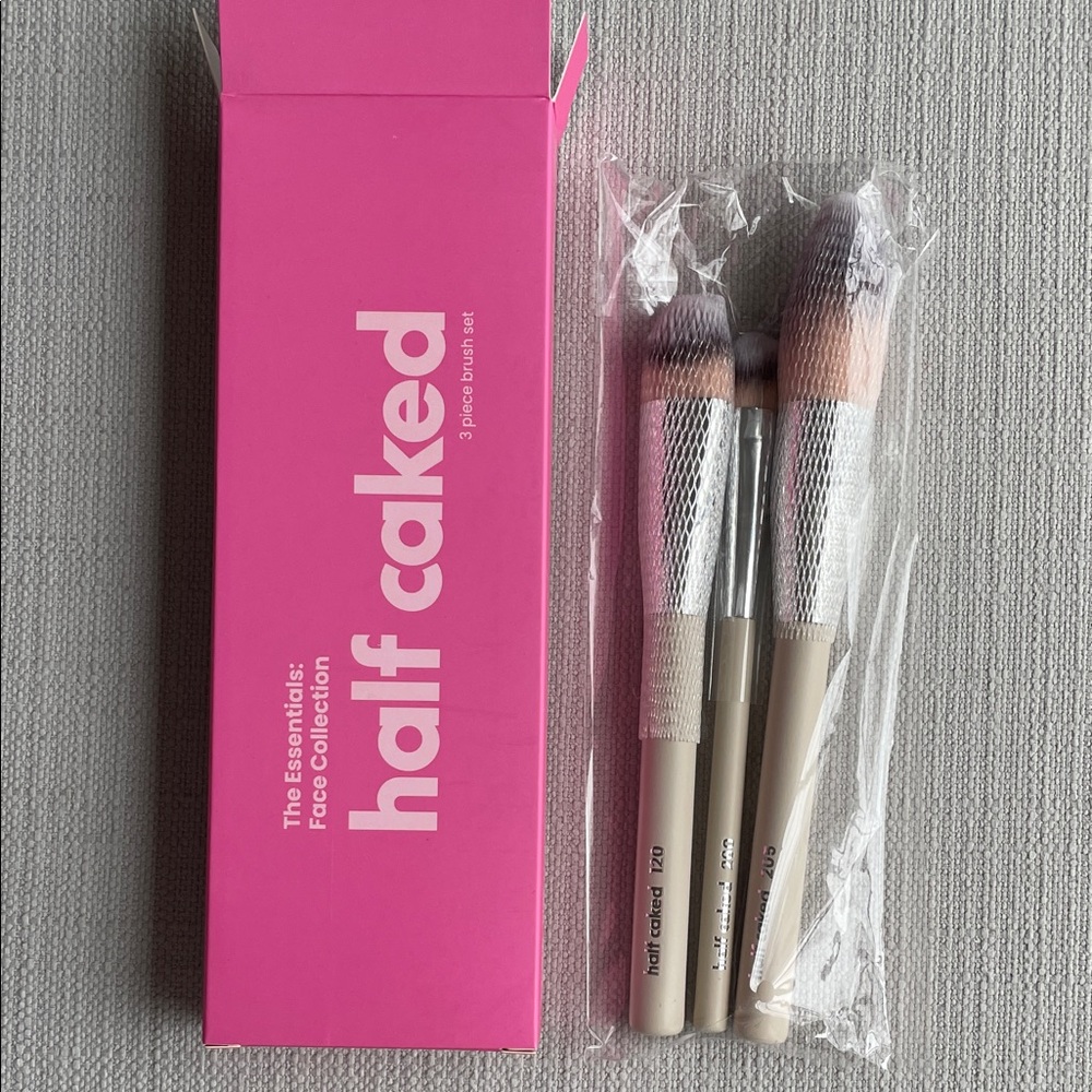 Half caked The Essentials: Face Collection